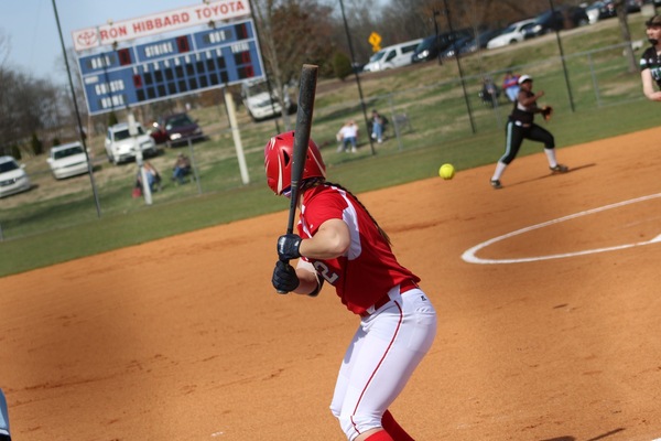 #2 Emilee Hanlon batting against Columbia State Community College on March 10